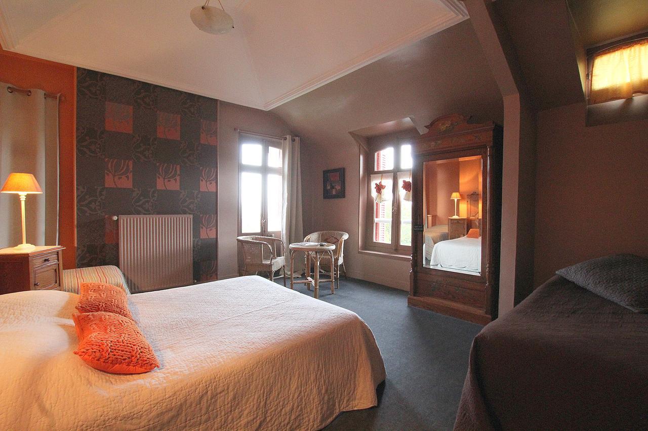 La Villa Des Rosiers Cricquebœuf Exteriör bild
